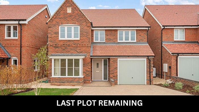 4 Bedroom Detached House For Sale In Main Street, Charndon, Bicester, OX27