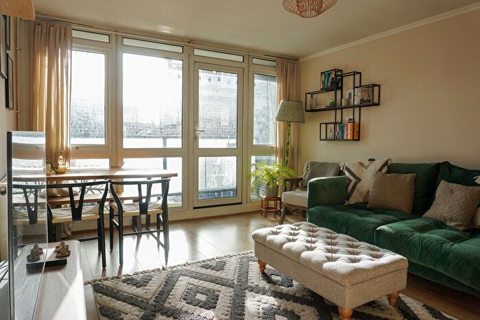 1 Bedroom Flat For Sale In Prague Place, London, SW2