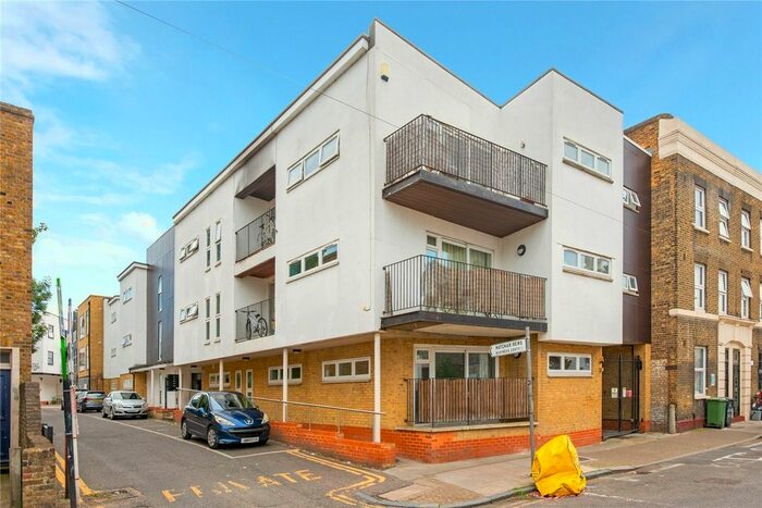 2 Bedroom Parking/garage To Rent In Smikle Court, Hatcham Park Mews, London SE14