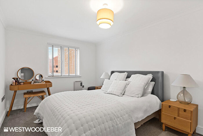 2 Bedroom Apartment To Rent In Crane Mead, Ware, SG12