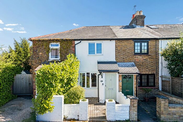 2 Bedroom Cottage For Sale In Westborough Road, Maidenhead, SL6