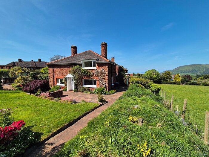 3 Bedroom Property For Sale In Hacketty Way, Porlock, Minehead, TA24