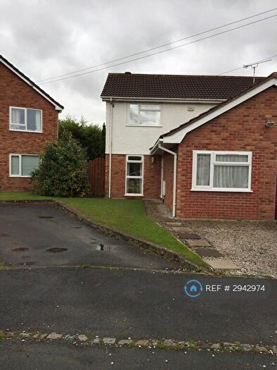 3 Bedroom Semi-Detached House To Rent In Blackthorn Close, Chester, CH3