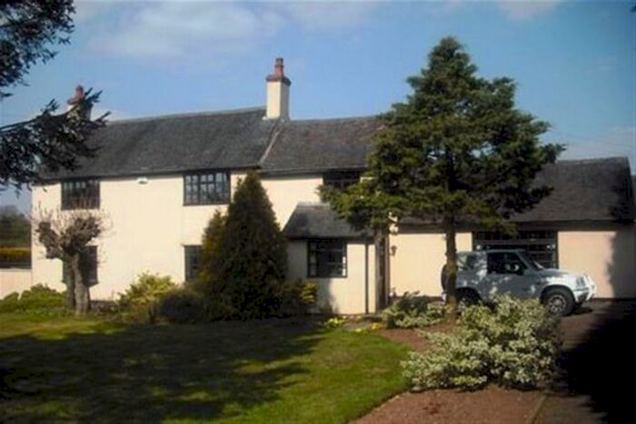 2 Bedroom Flat To Rent In Hayloft, Grove Farm, Corley, CV7