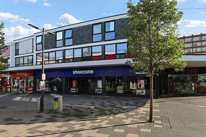 1 Bedroom Flat To Rent In Eastmead, Farnborough, GU14
