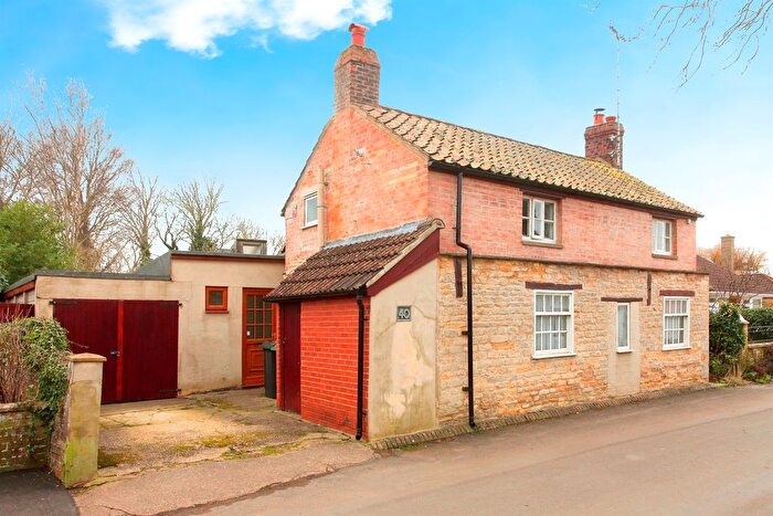 2 Bedroom Detached House For Sale In North Fen Road, Glinton, Peterborough, PE6