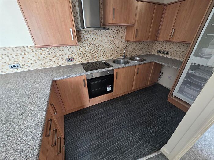 2 Bedroom Detached House To Rent In Manchester Street, Heywood, OL10