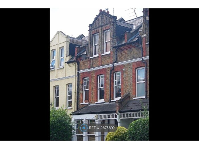 1 Bedroom Flat To Rent In Ferme Park Road, London, N8