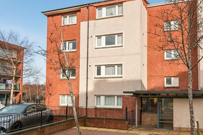 2 Bedroom Flat For Sale In Southhouse Square, Gracemount, Edinburgh, EH17