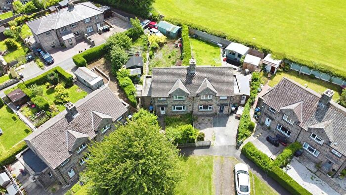 3 Bedroom Semi-Detached House For Sale In Moorhall Estate, Bakewell, DE45