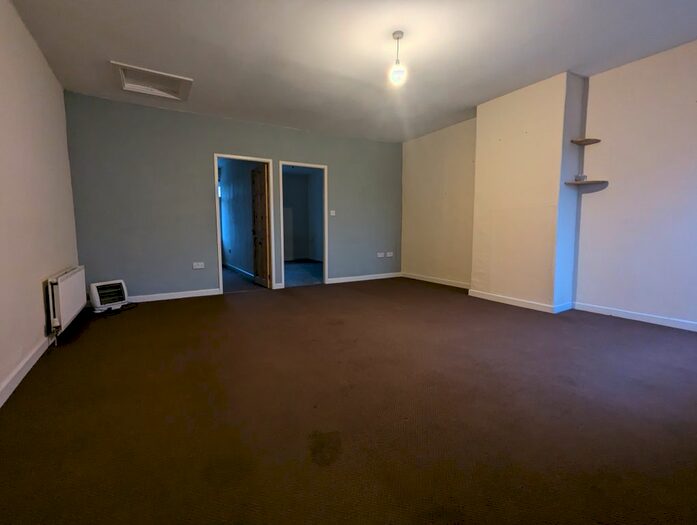 2 Bedroom Flat To Rent In Houghton Road, Thurnscoe, Rotherham, S63