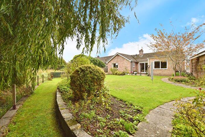 3 Bedroom Bungalow For Sale In Constable Way, Harnham ***Video Tour***, SP2