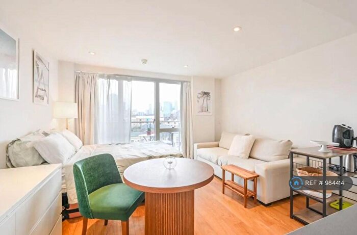 Studio To Rent In Caspian Wharf, London, E3