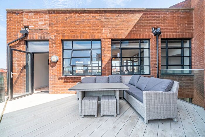 4 Bedroom Flat For Sale In Livery Street, Jewellery Quarter, B3
