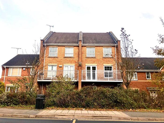4 Bedroom Town House To Rent In Perchfoot Close, Coventry, CV1
