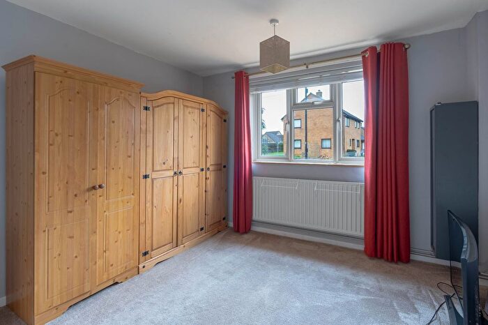 2 Bedroom Detached Bungalow For Sale In Broad Lane, Cottenham, CB24