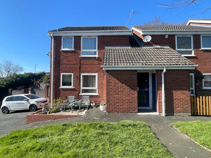 1 Bedroom Maisonette To Rent In Amblecote - Bisell Way, DY5