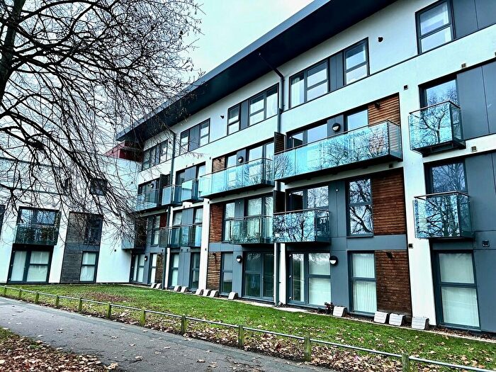 2 Bedroom Apartment For Sale In Stable Road, Colchester, CO2