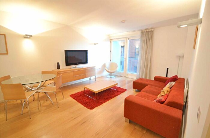 2 Bedroom Apartment To Rent In Lumiere Building, City Road East, Manchester, M15