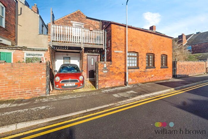 2 Bedroom Semi-Detached House To Rent In Winn Street, Lincoln, LN2