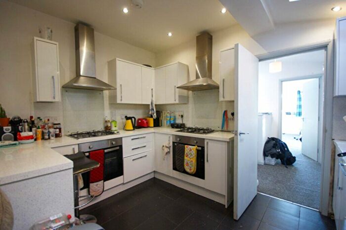 8 Bedroom Terraced House To Rent In Rookery Road, Selly Oak, Birmingham, B29
