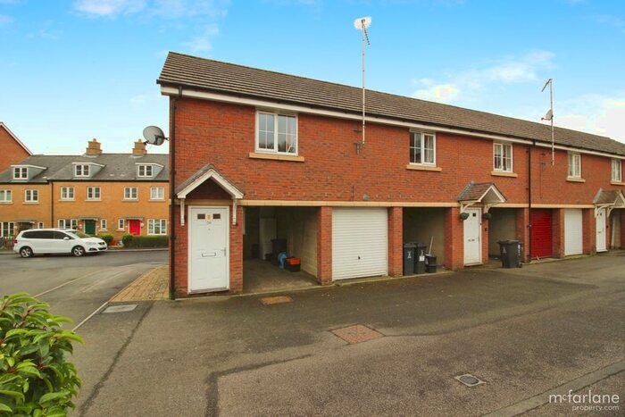 2 Bedroom Property To Rent In Brean Road, Redhouse, Swindon, SN25