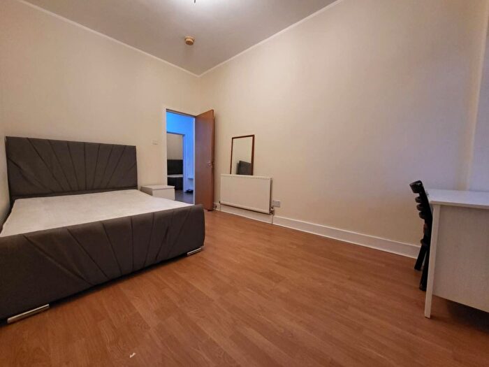 2 Bedroom Flat To Rent In Brechin Street, Finnieston, Glasgow, G3