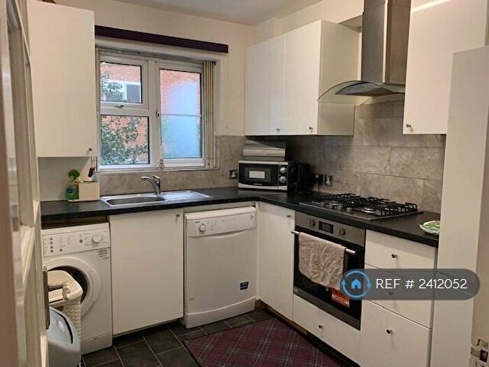 1 Bedroom Flat To Rent In Shepherds Court, Harrow, HA1