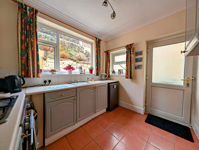 3 Bedroom Terraced House For Sale In Howell Street, Cilfynydd, CF37