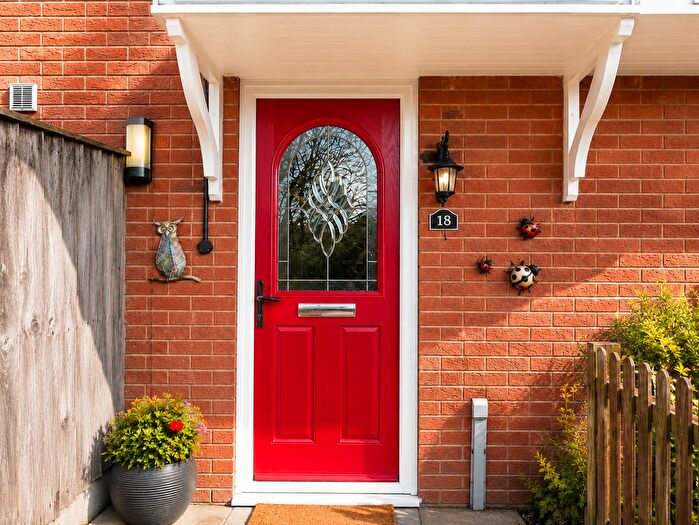 1 Bedroom Maisonette For Sale In Showfield Drive, Easingwold, YO61