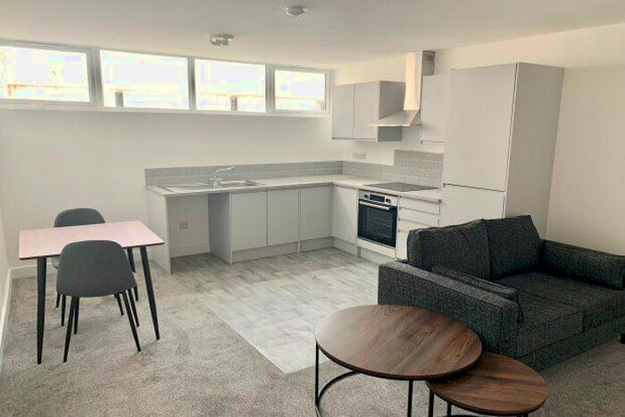 1 Bedroom Flat To Rent In Station House, Nottingham, NG10