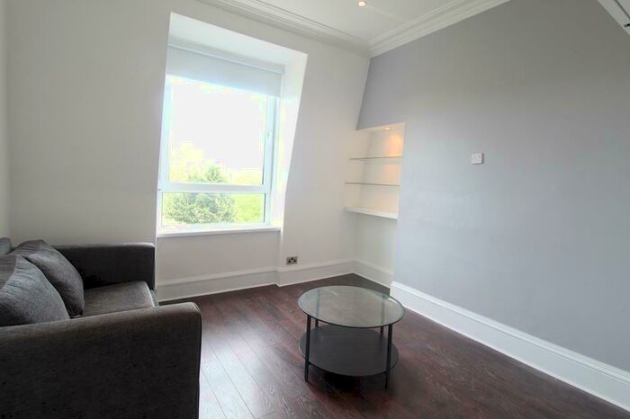 1 Bedroom Flat To Rent In Great Western Road, Top Floor Right, AB10