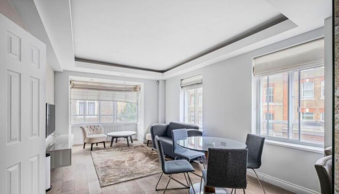 2 Bedroom Flat To Rent In Weymouth Street, London, W1B