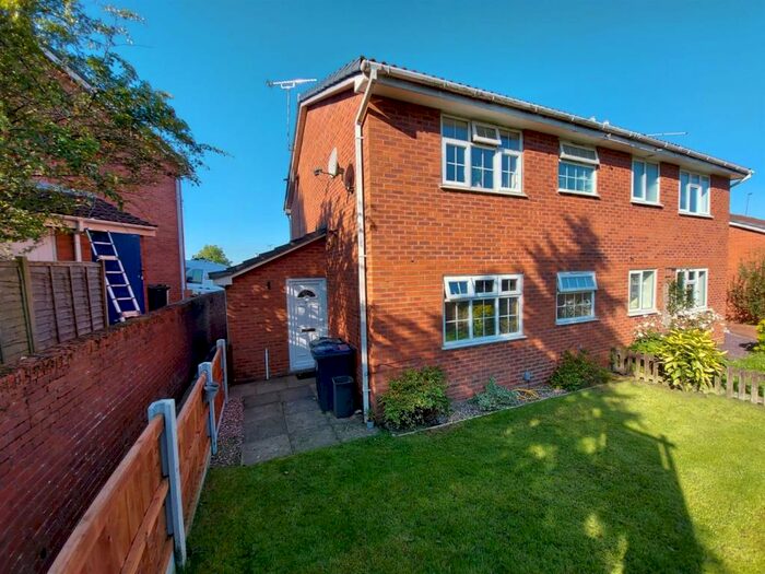 1 Bedroom Terraced House To Rent In Willmore Grove, Kings Norton, Birmingham, West Midlands, B38