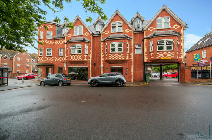 2 Bedroom Apartment To Rent In Church Road, Guildford, GU1