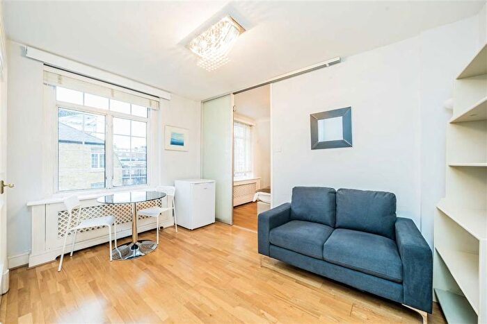 1 Bedroom Flat To Rent In Harrowby Street, Marylebone, W1H
