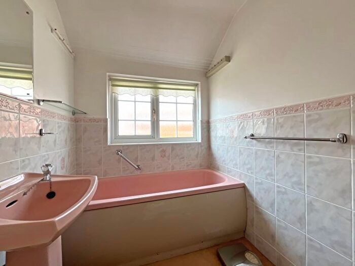 3 Bedroom Terraced House For Sale In Coburg Road, Sidmouth, EX10