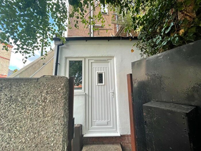 1 Bedroom Flat To Rent In Hyson Green Nottingham, NG7