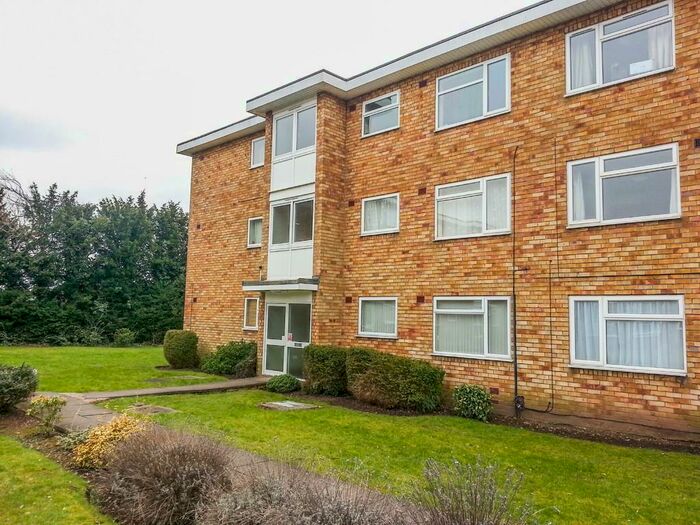 2 Bedroom Ground Flat To Rent In Langbay Court, Walsgrave, CV2