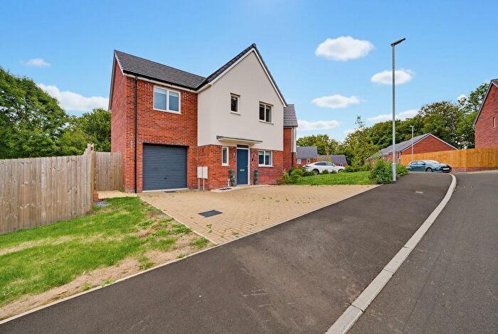 3 Bedroom Detached House For Sale In Ffordd Picton Turberville, Sketty, Swansea, SA2