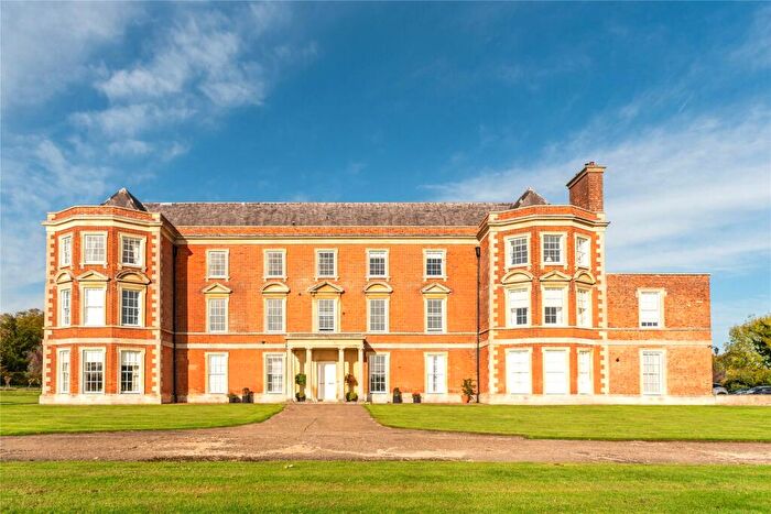 3 Bedroom Apartment To Rent In Melchbourne Park, Melchbourne, Bedfordshire, MK44