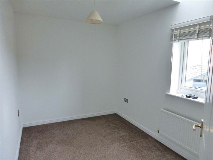 2 Bedroom Apartment To Rent In Whitebeam Close, Hampton Hargate, Peterborough, PE7