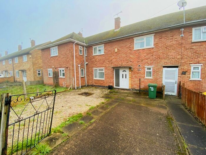 3 Bedroom Terraced House To Rent In Sharpley Road, Loughborough LE11