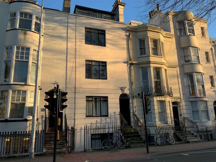 1 Bedroom Flat To Rent In Grand Parade, Brighton, BN2