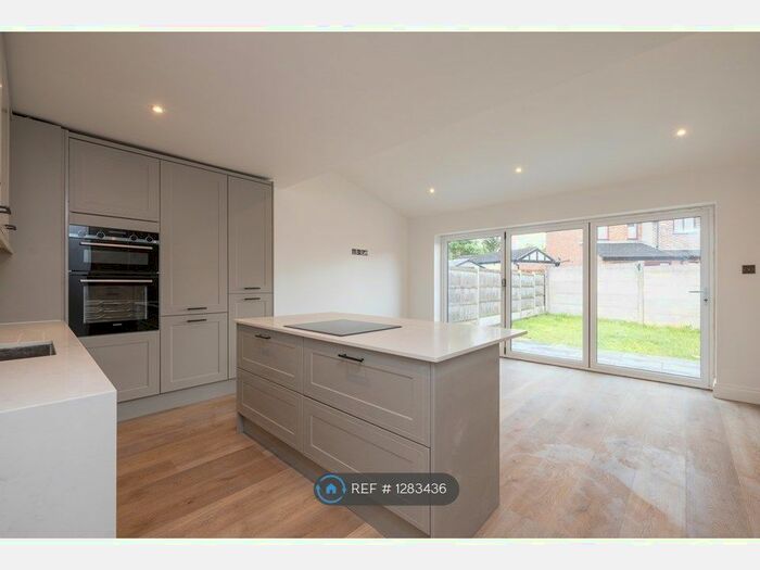 3 Bedroom Terraced House To Rent In Longlands Park Crescent, Sidcup, DA15