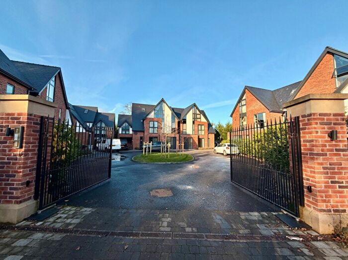 4 Bedroom Detached House To Rent In Rosegarth Place, Wilmslow, SK9