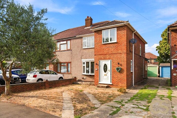 3 Bedroom Semi-Detached House For Sale In Greenall Close, Cheshunt, Hertfordshire, EN8