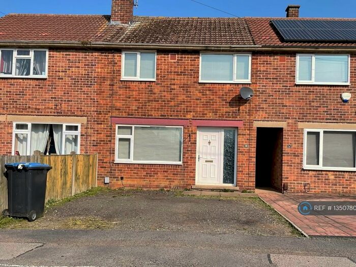 2 Bedroom Terraced House To Rent In Stuart Road, Market Harborough, LE16