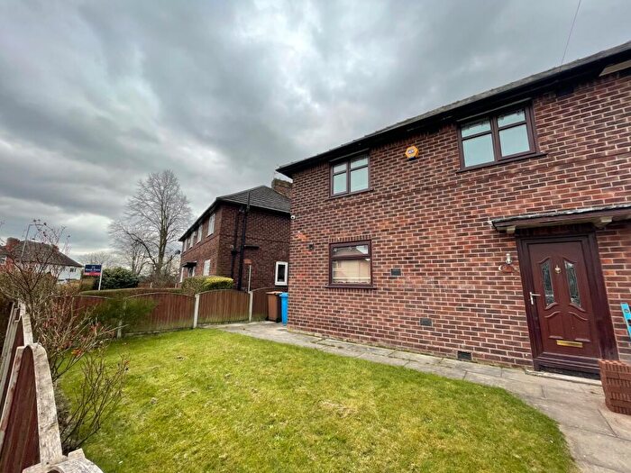 3 Bedroom House To Rent In Mersey Crescent, West Didsbury, M20