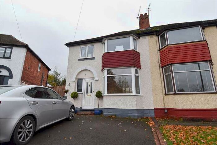 3 Bedroom Semi-Detached House To Rent In Rock Avenue, Rednal, Birmingham, B45